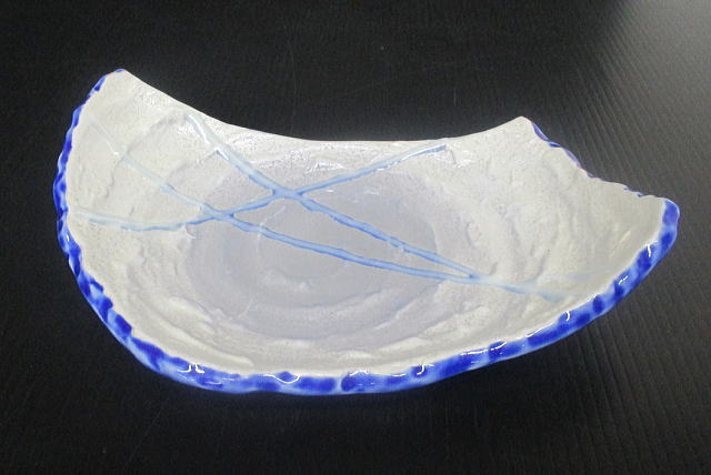 陶器　渦模様皿